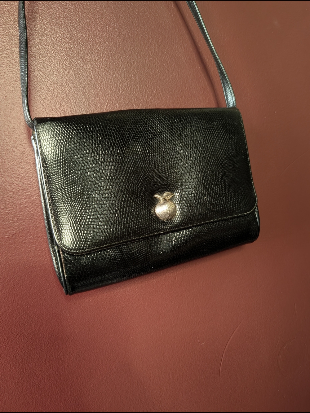 MISS LEWIS Vintage Black Lizard Skin Shoulder Bag w Silver Apple Charm Closure